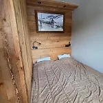 Le Menhir De Lady Apartment