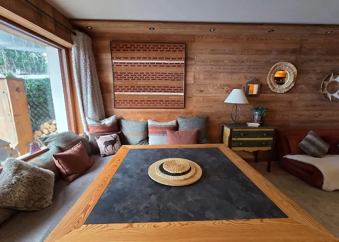 Le Menhir De Lady * Megève